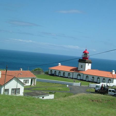 Moradias Estacao Radio Naval , Moradia Vila Do Porto Lajes das Flores Eksteriør bilde