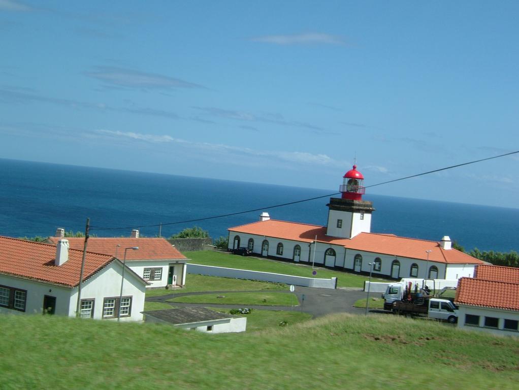 Moradias Estacao Radio Naval , Moradia Vila Do Porto Lajes das Flores Eksteriør bilde